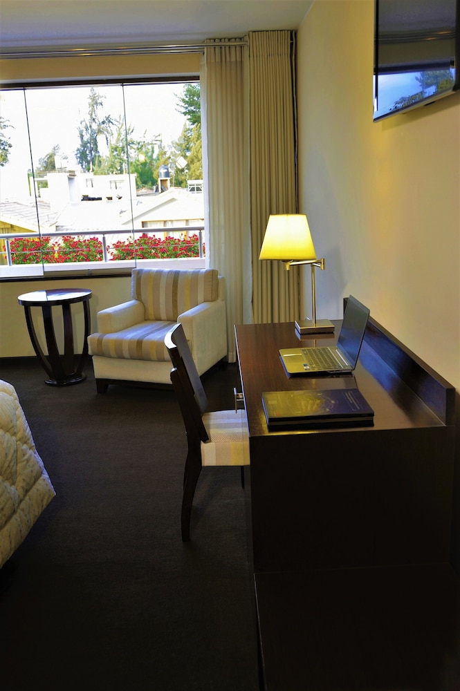 Mint Hotel 32/46