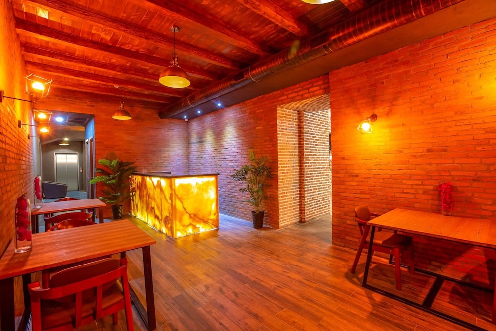 Royal Inn Hotel Tbilisi 30/50