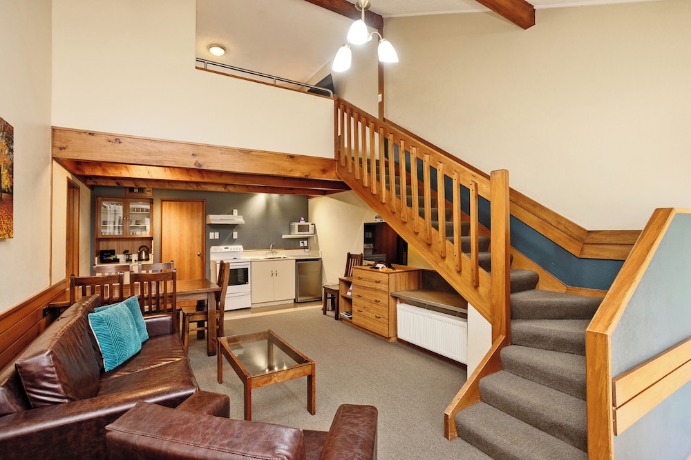 Balmoral Lodge Motel 43/59
