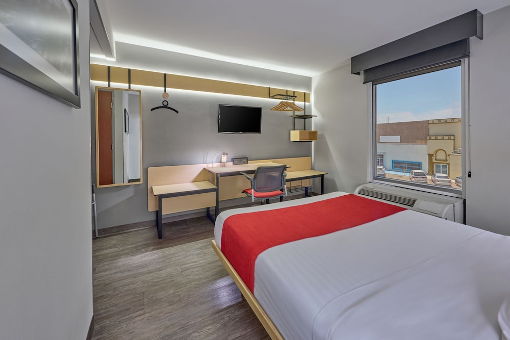 City Express by Marriott Mexicali 18/60