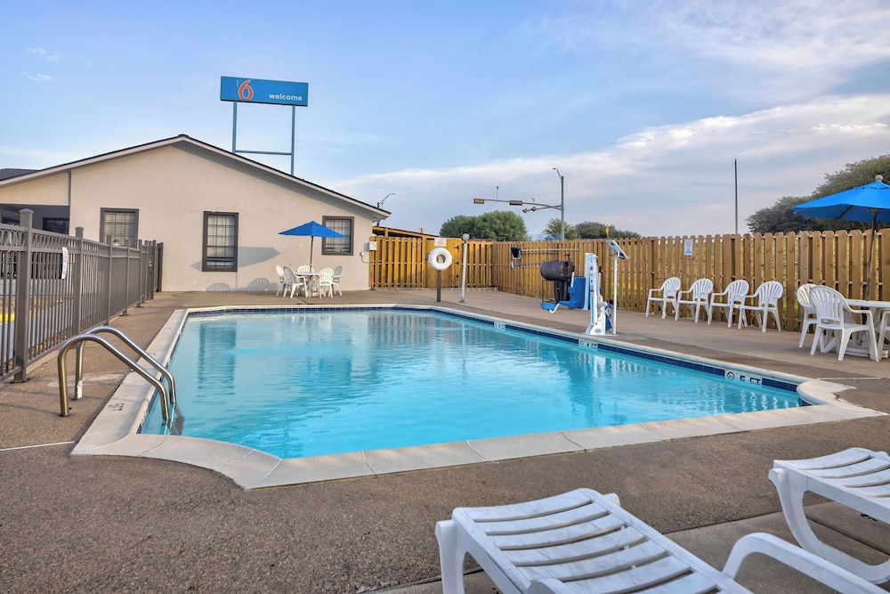 Motel6 Bryan, TX - College Station in BRYAN - TX