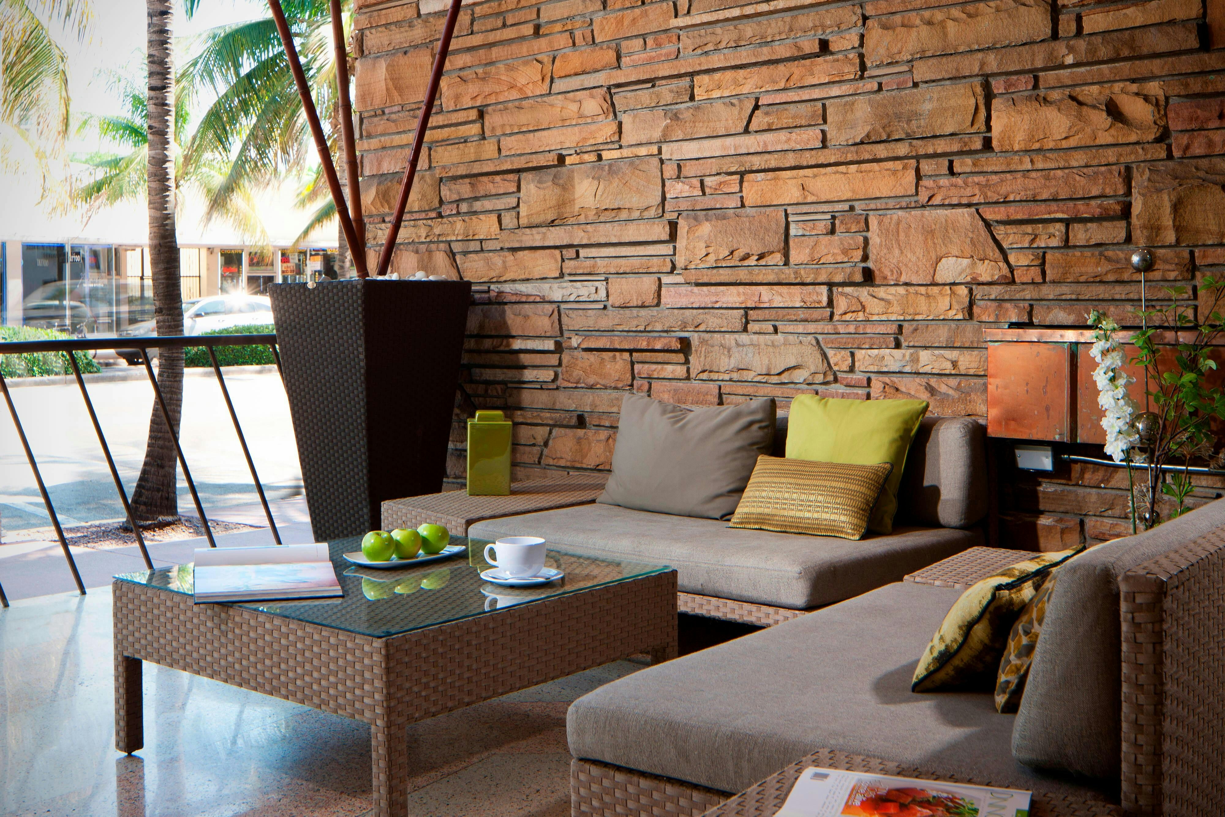Courtyard By Marriott South Beach 19/33