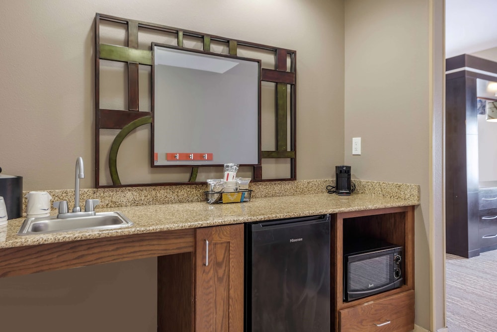 Hampton Inn Alamosa Co 36/37
