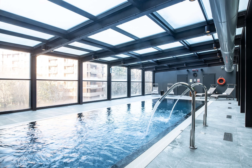 RADISSON BLU HOTEL MILAN 32/68