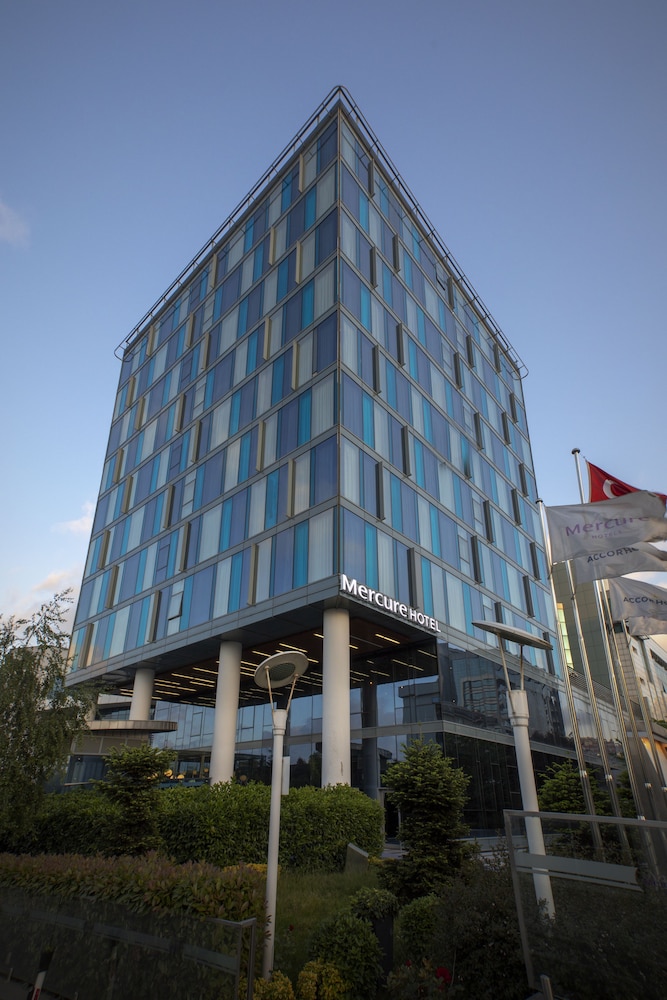 Mercure Hotels Istanbul Umraniye 4/64