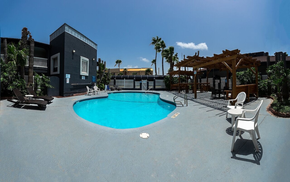 Days Inn by Wyndham Portland/Corpus Christi 3/21