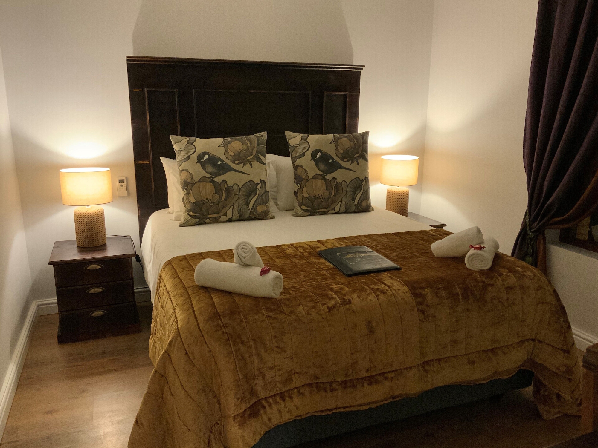 Room, Double Bed 4/7