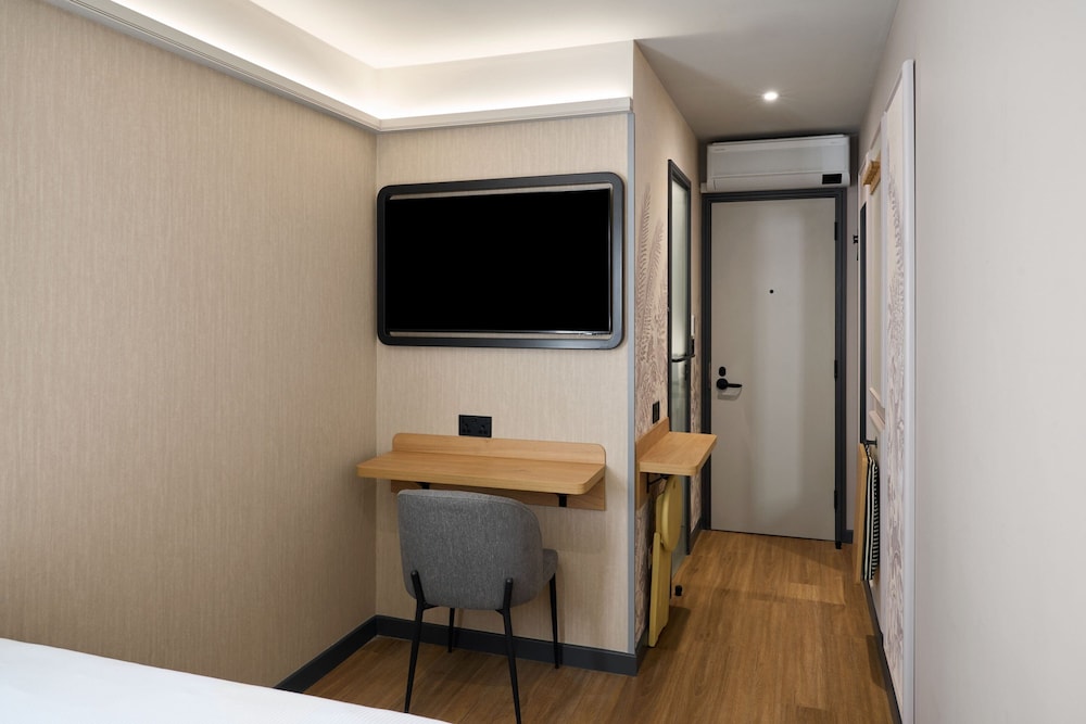 Four Points Flex by Sheraton London Euston 35/40