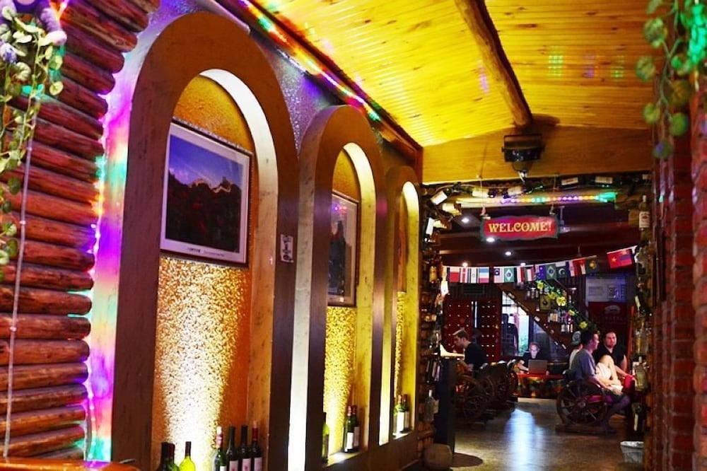 Leo Hostel 18/33