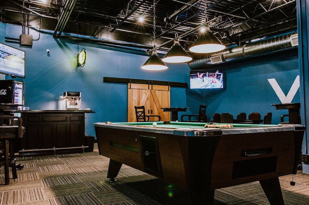 STONEY NAKODA RESORT & CASINO 29/30