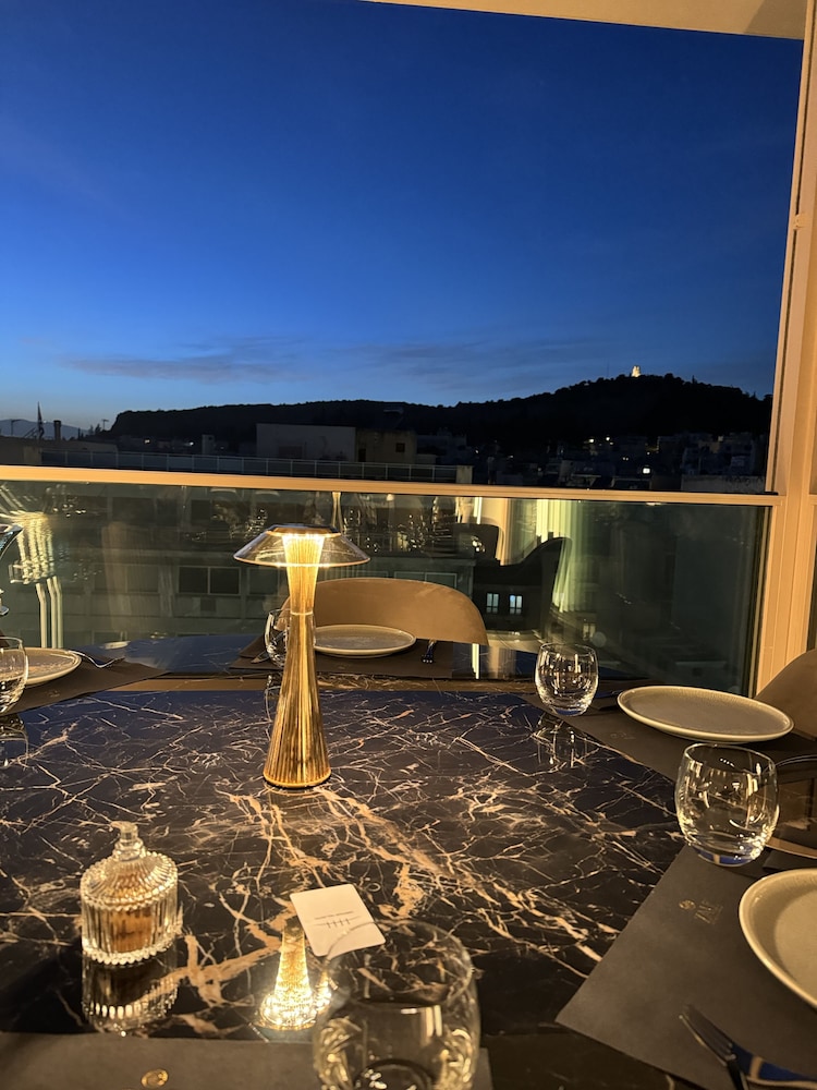 Heritage Hill Hotel 34/64