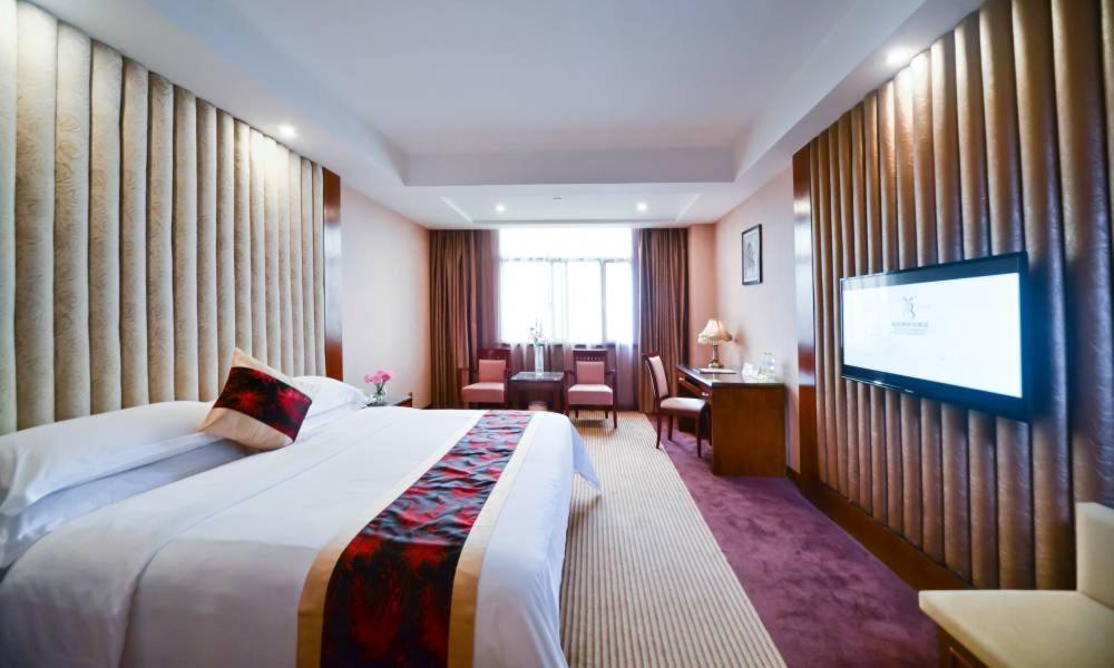 Vienna International Hotel (Nanning Jiangnan Wanda Pingxi Night Market Branch) 13/30
