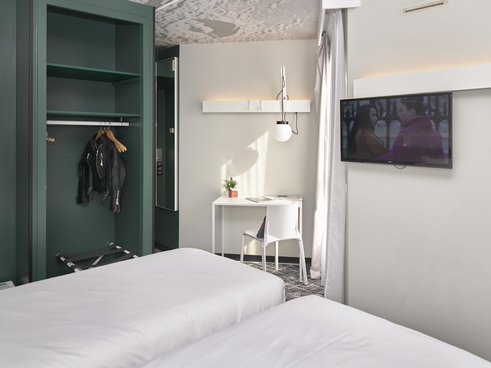 Ibis Annecy Cran Gevrier Hotel 16/68