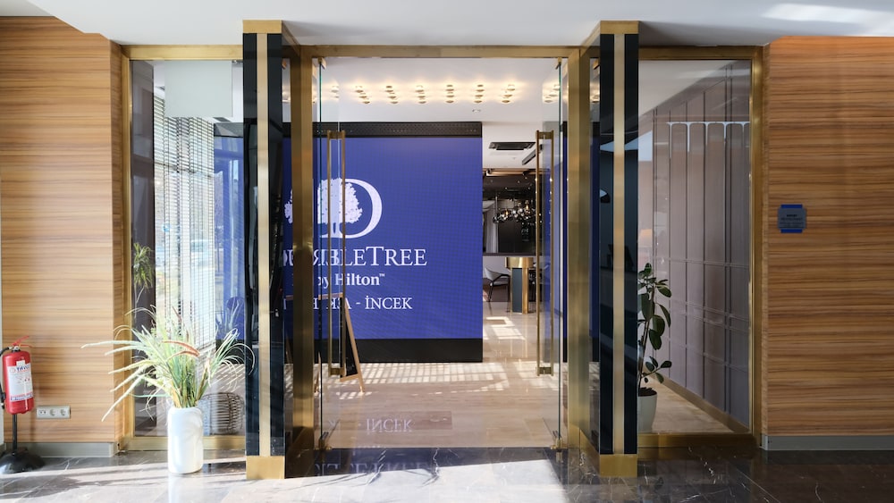 Lobby at Doubletree By Hilton Ankara Turkey, ANKARA
