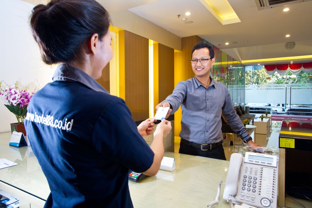Hotel 88 Grogol 33/55