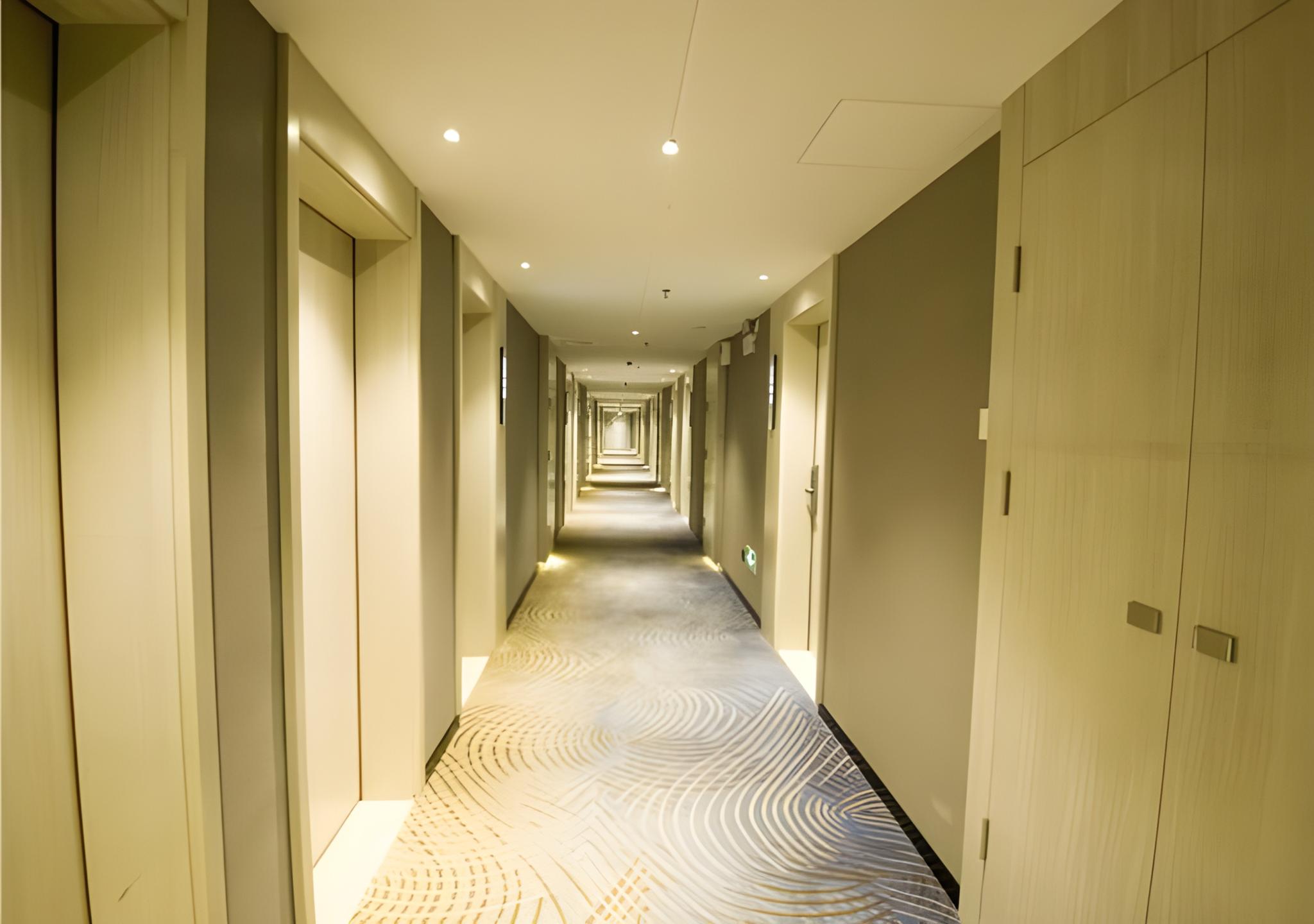 Echarm Hotel (Beihai International Passenger Transport Port Yintan) 23/42