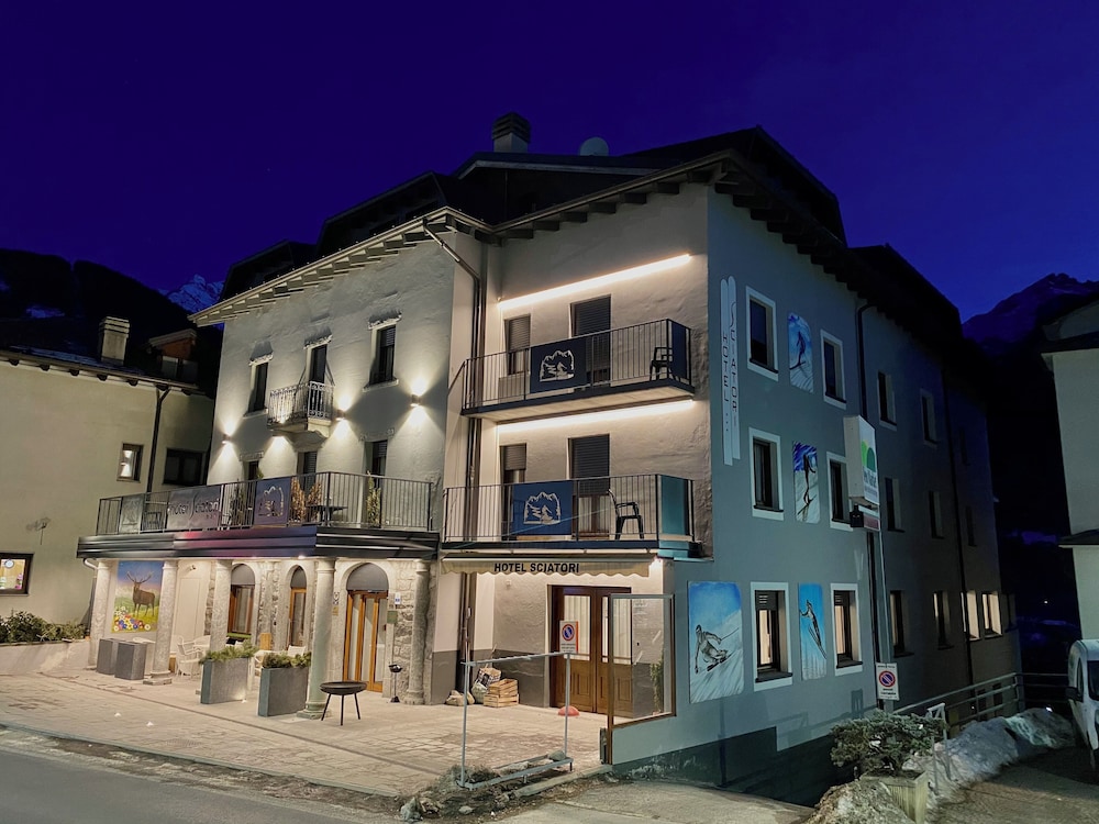 Hotel Sciatori 1/44