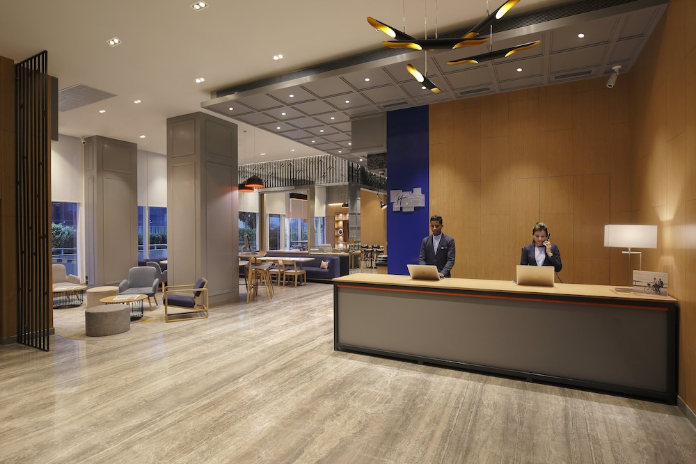 Holiday Inn Express Gurgaon Sector 50 4/49