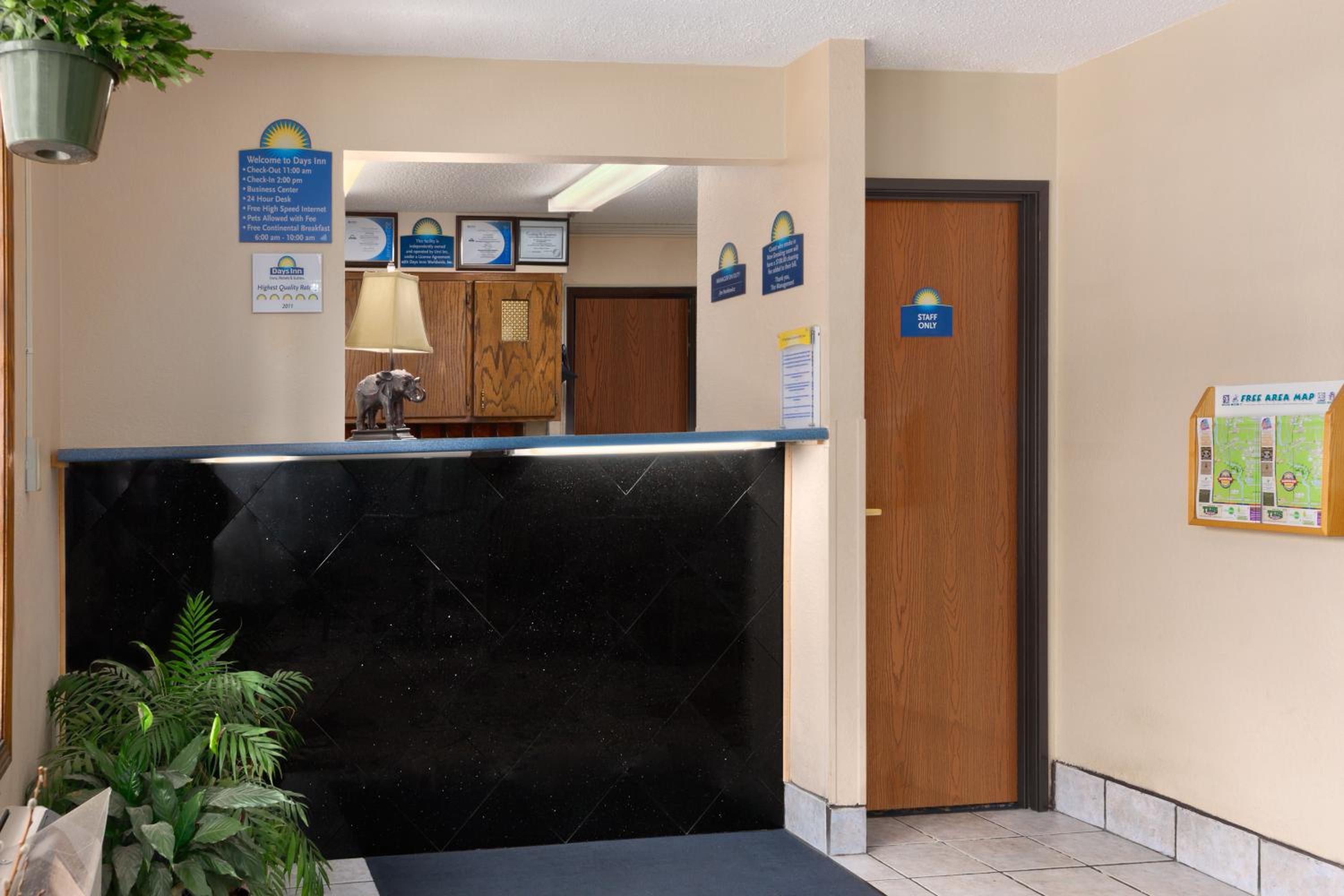 Days Inn By Wyndham Keene Nh 5/41