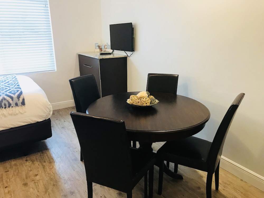 Caribbean Resort Suites 49/65