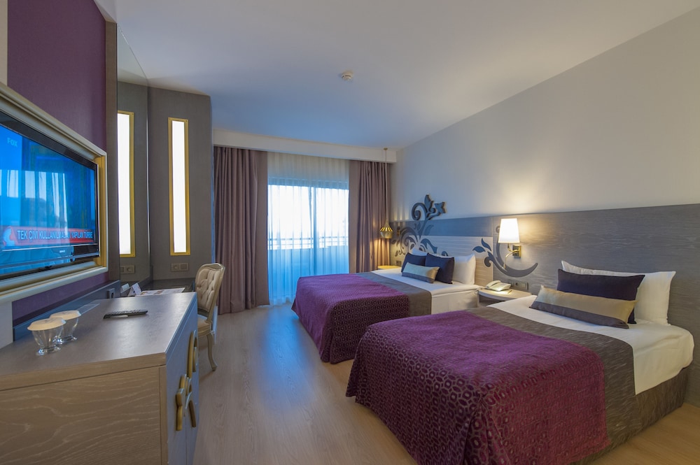 Kirman Hotels Belazur Resort and Spa 23/68