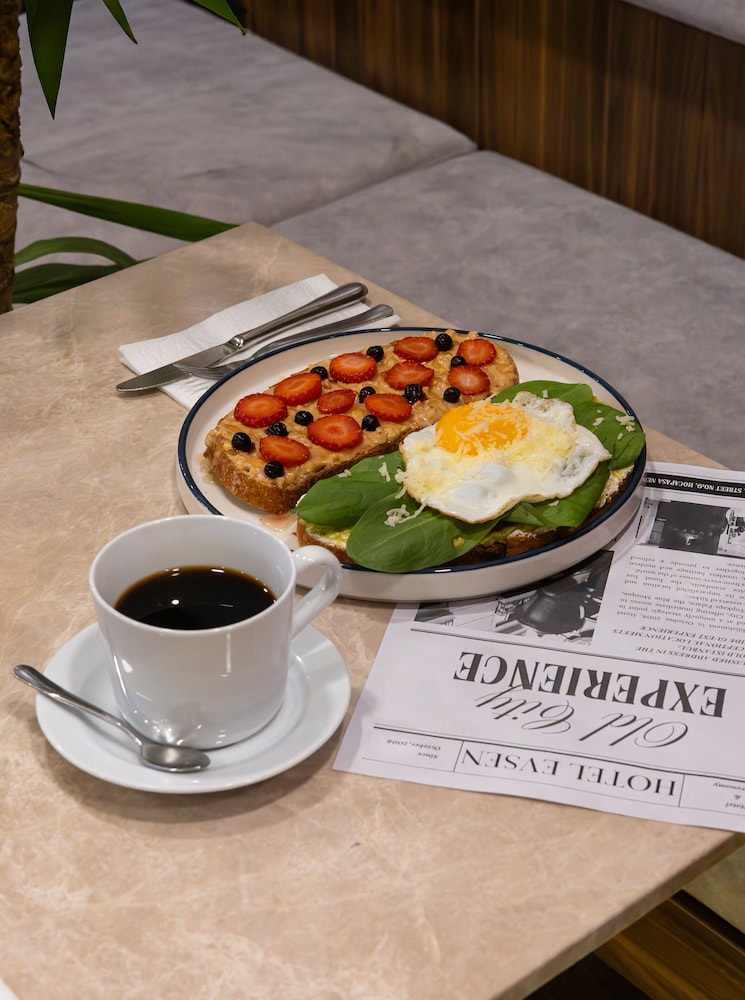 Evsen Hotel Adults Only 58/68
