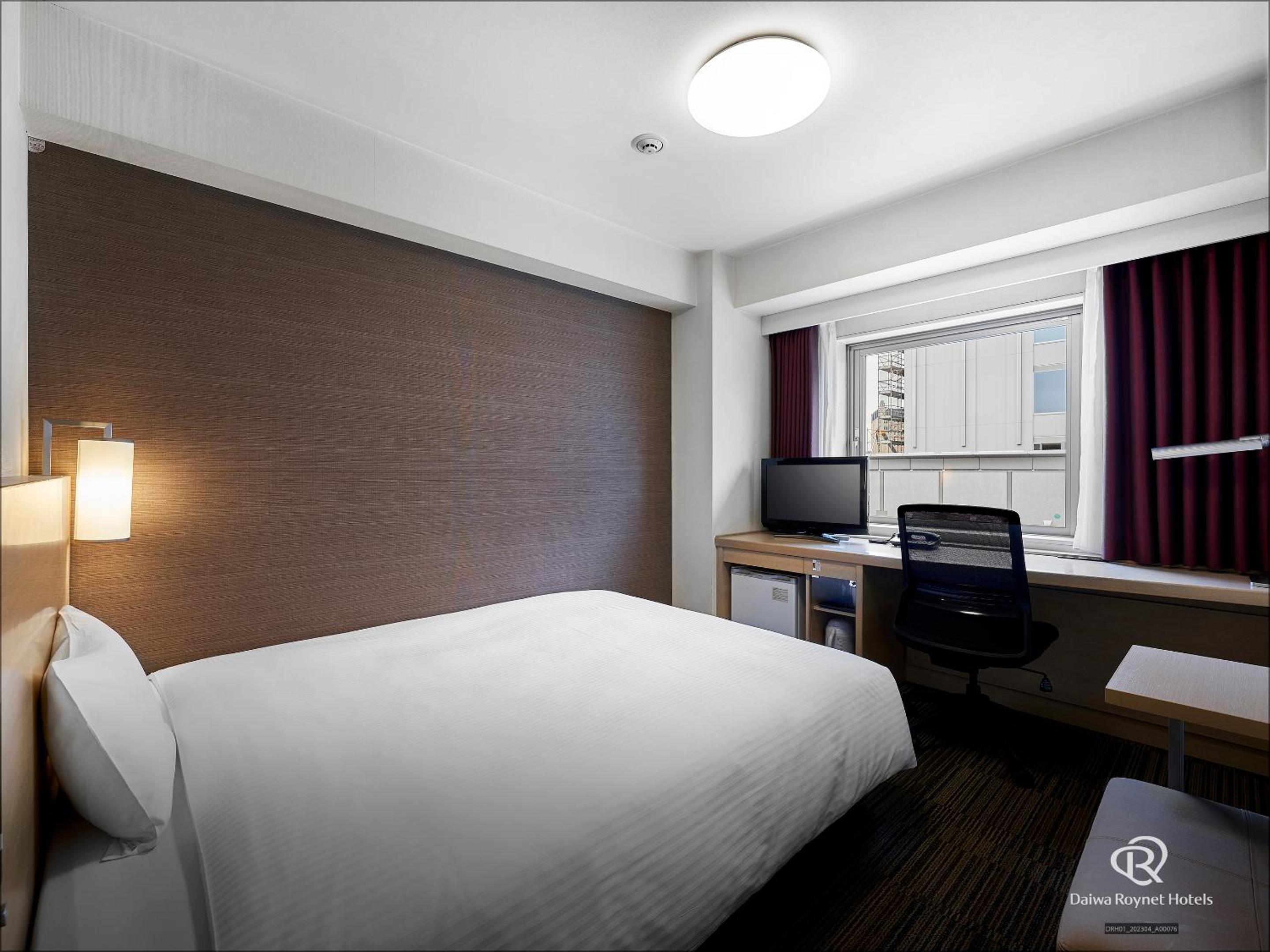 Room, Double Bed
