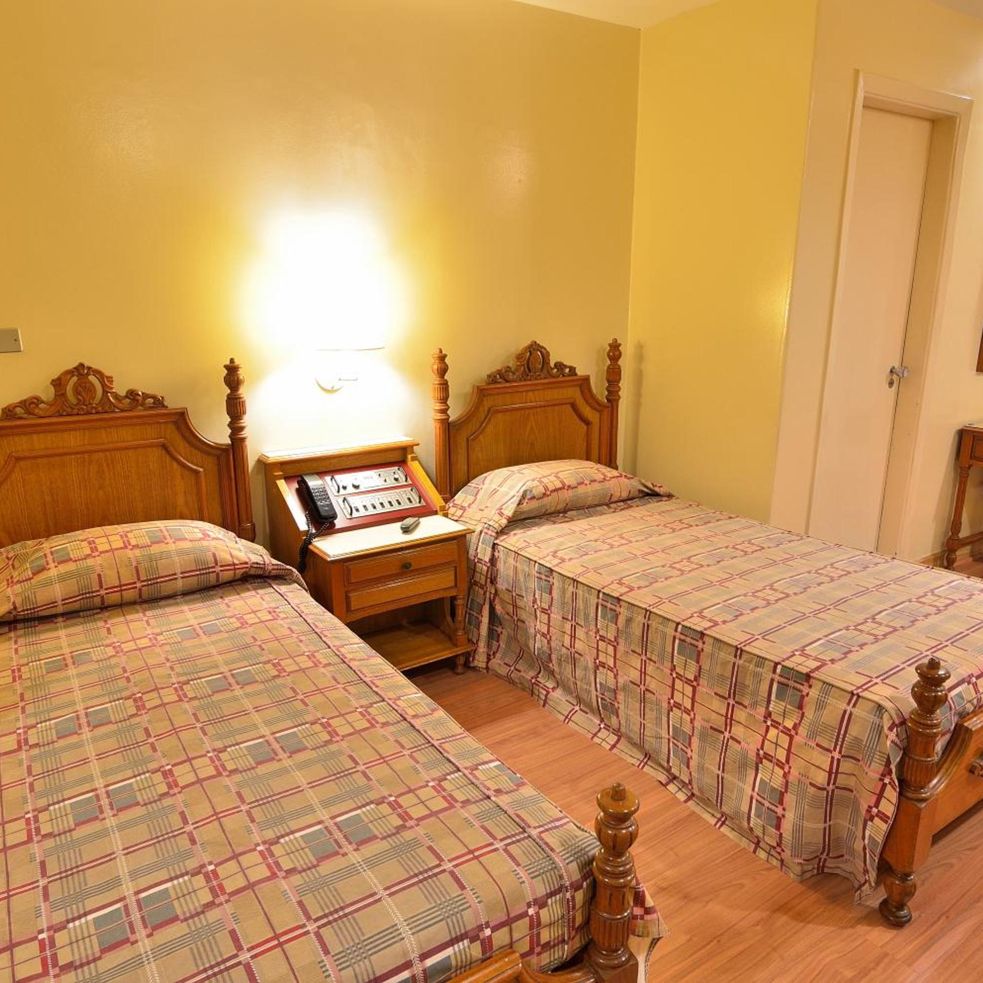 Hotel Castelar 12/99