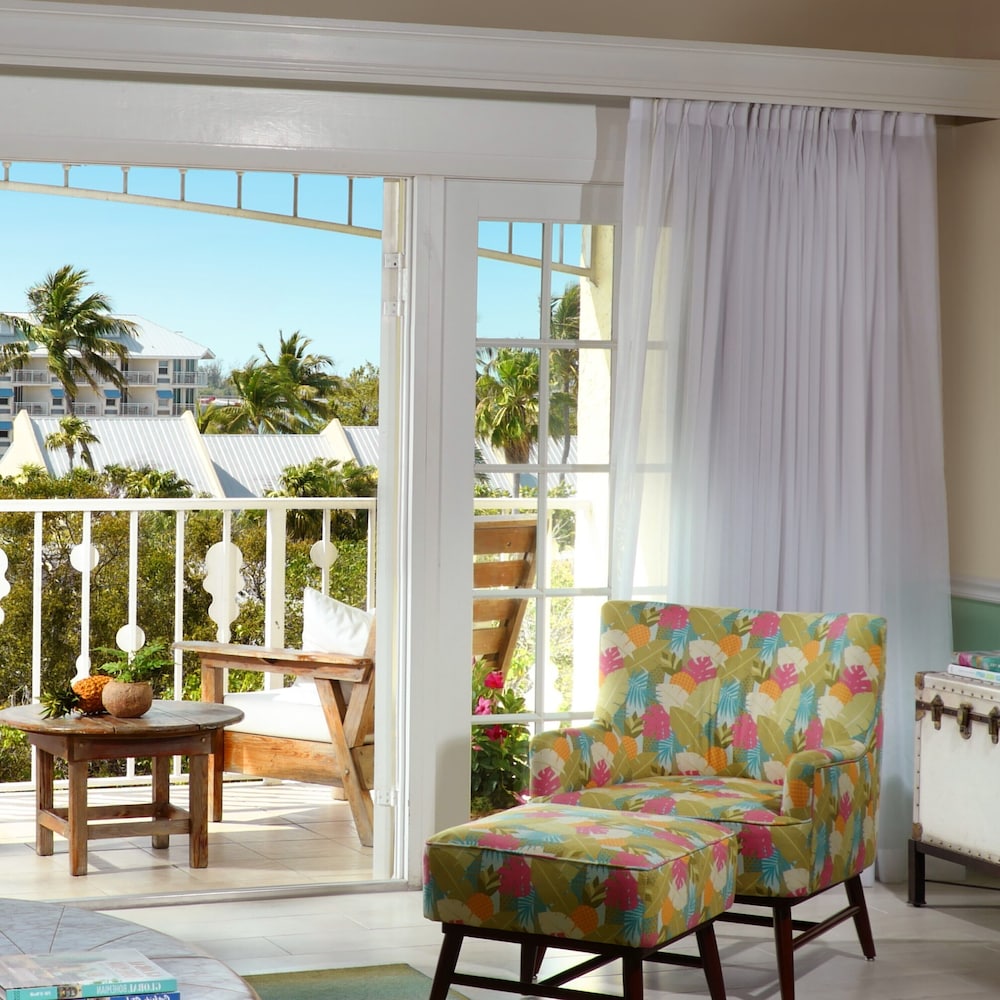 Ocean Key Resort and Spa 68/76