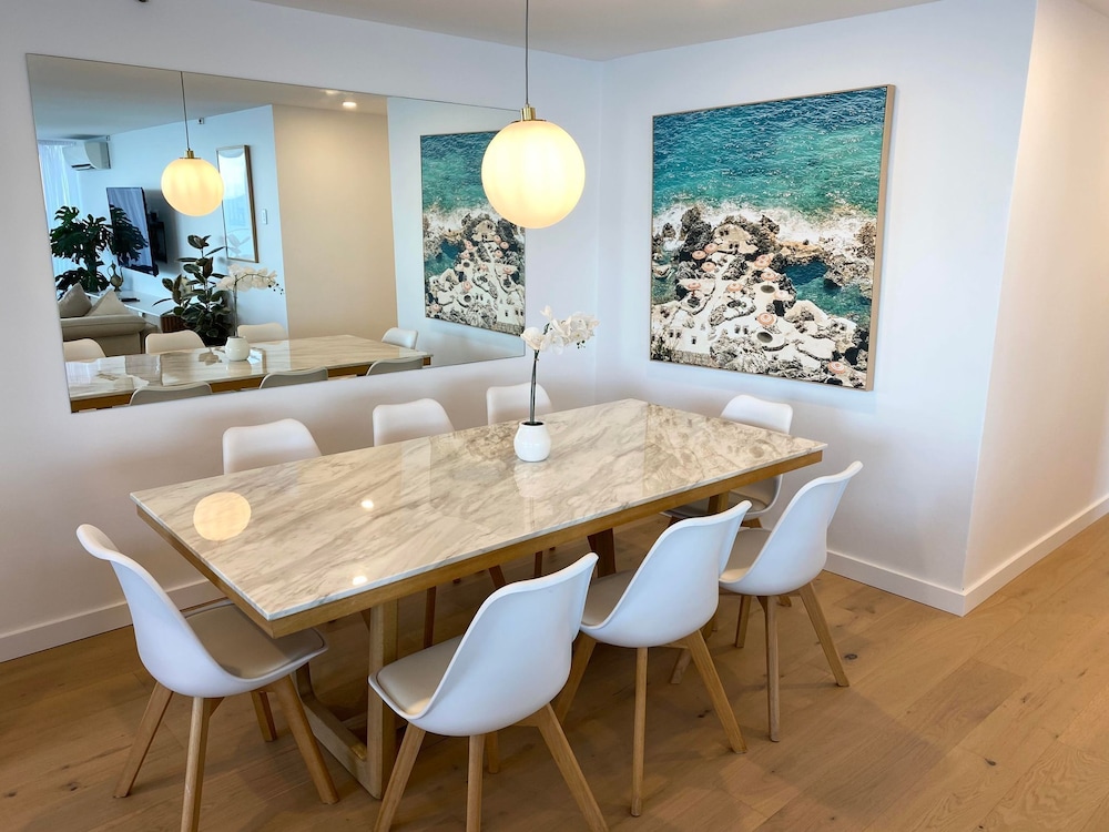 Hi Surf Beachfront Apartments 61/78