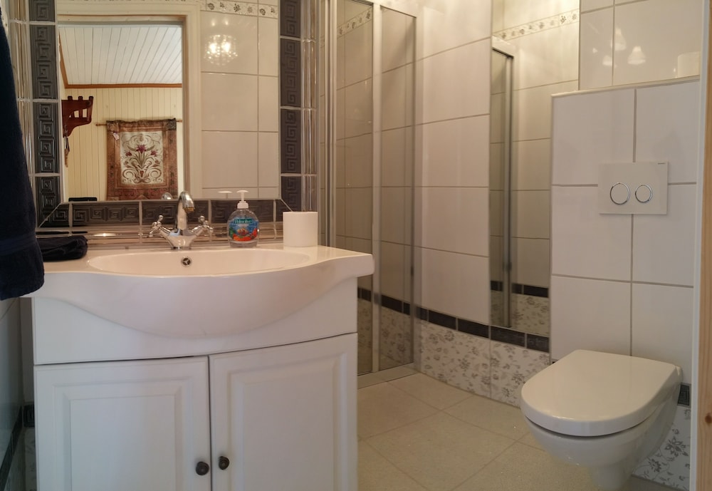 Solheim Accommodation 47/49