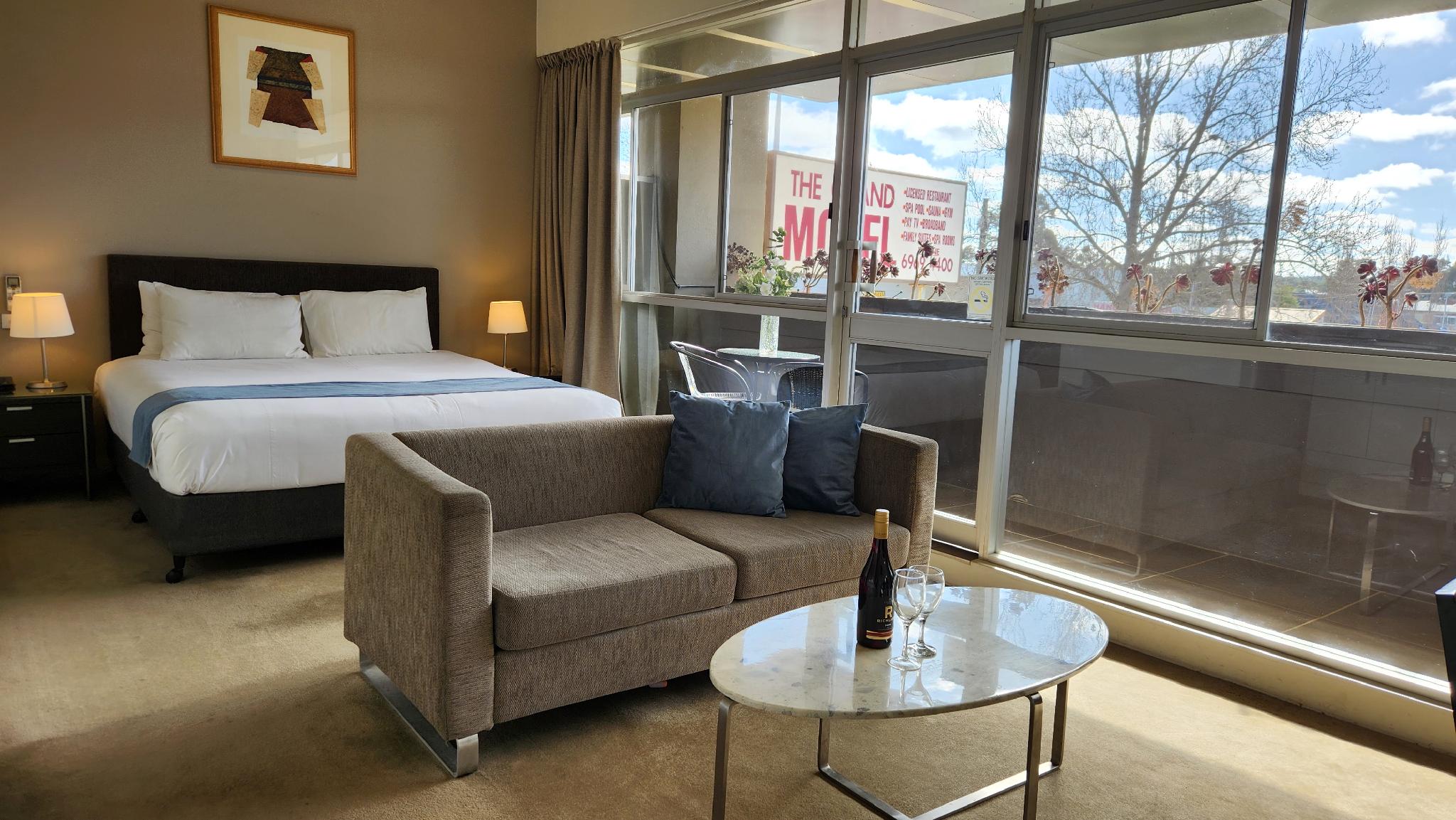 2 Bedrooms, Spa, Suite
