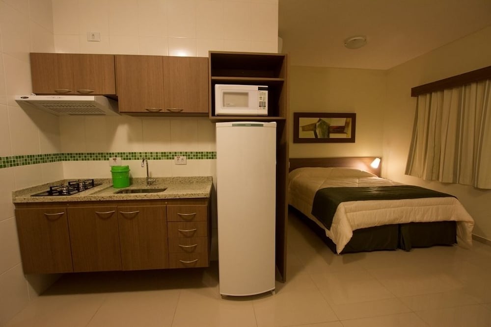 MY FLAT HOTEL 27/40