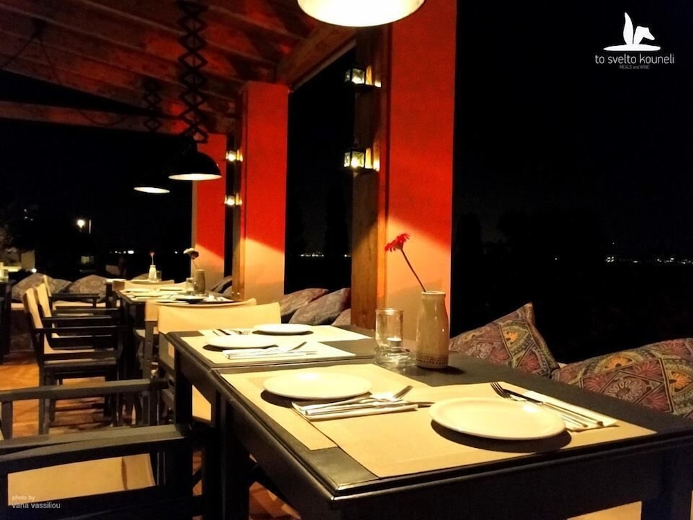 Xanthippi Hotel Apartments 27/42