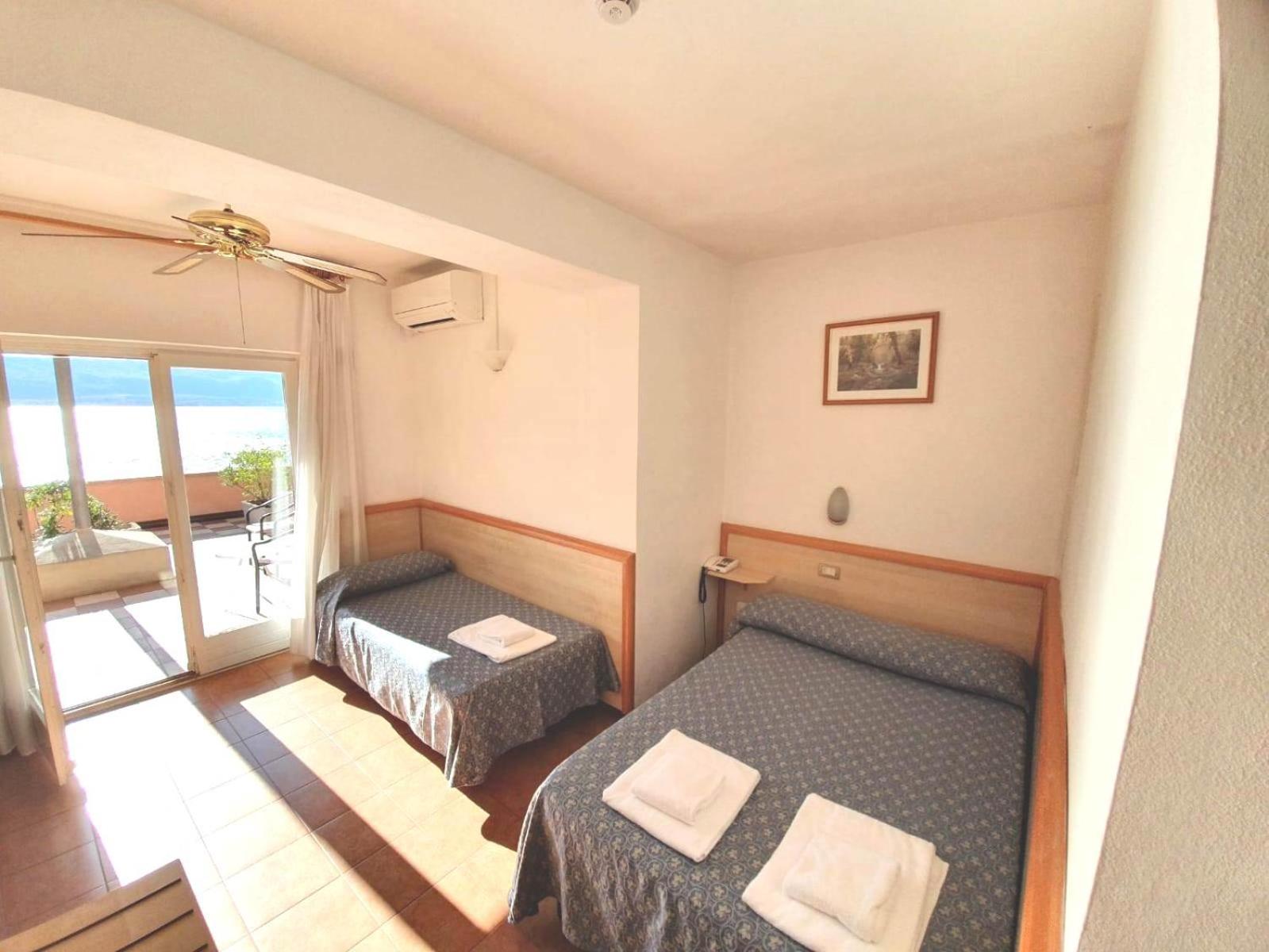 Hotel Castell 19/44