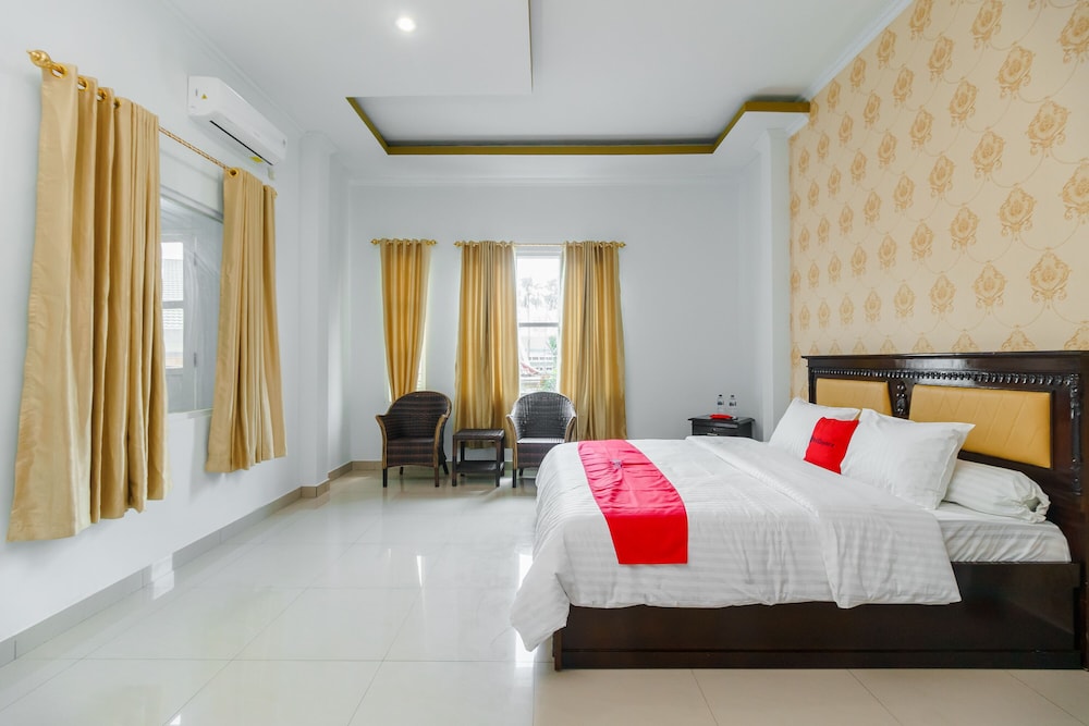 RedDoorz Syariah near Simpang Sekip Palembang 6/19