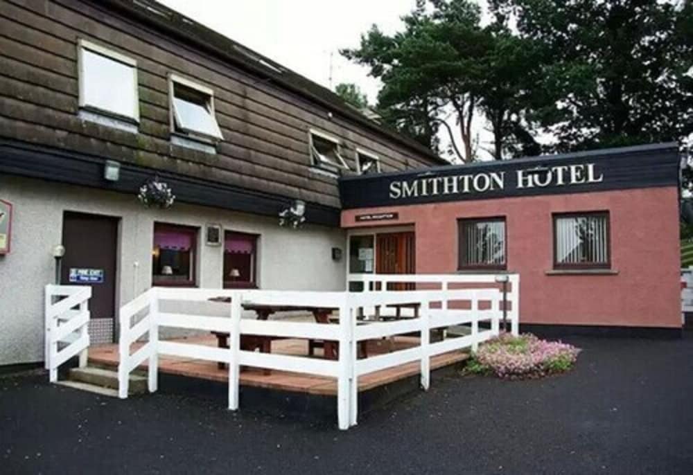 Smithton Hotel 4/70