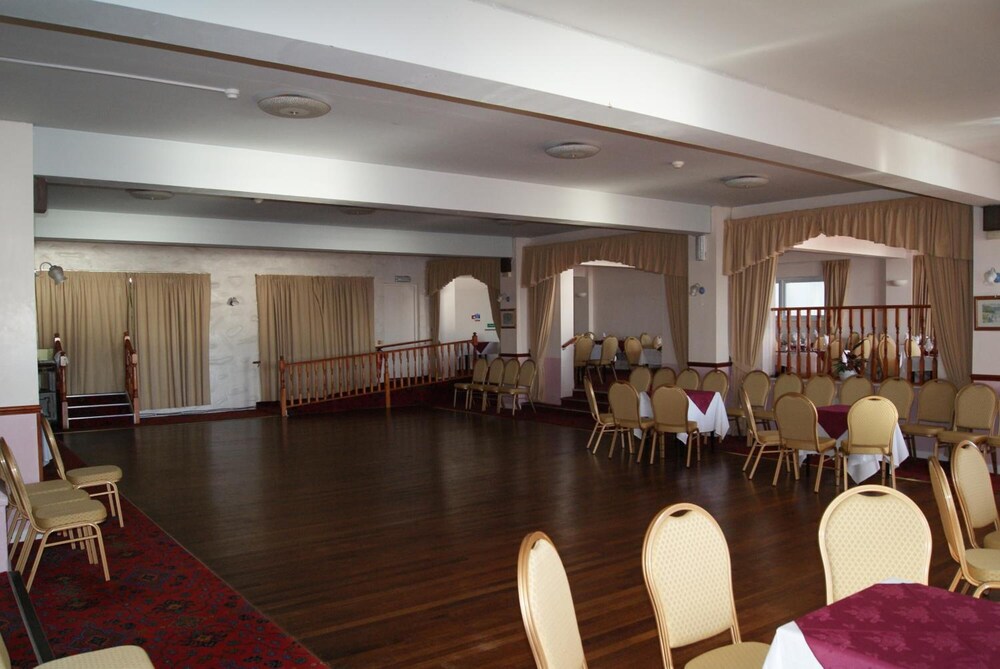 Membly Hall Hotel 18/35