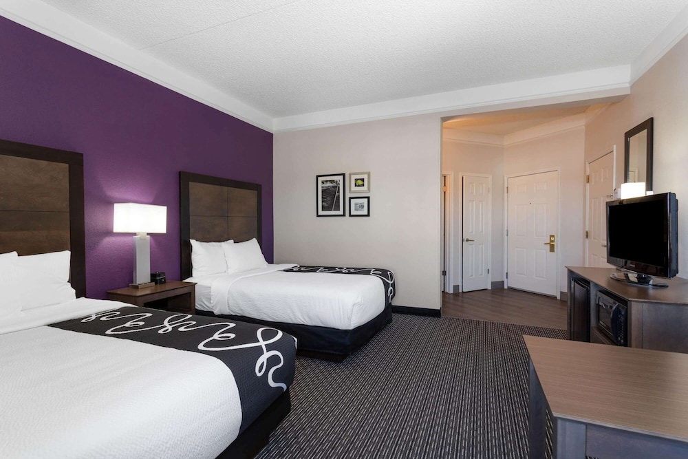 La Quinta Inn & Suites by Wyndham Denver Boulder-Louisville 9/44