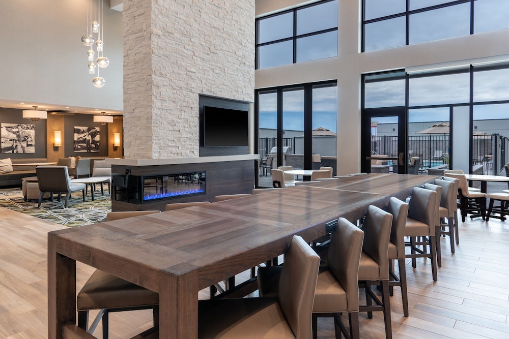 Residence Inn by Marriott Lancaster Palmdale 26/42