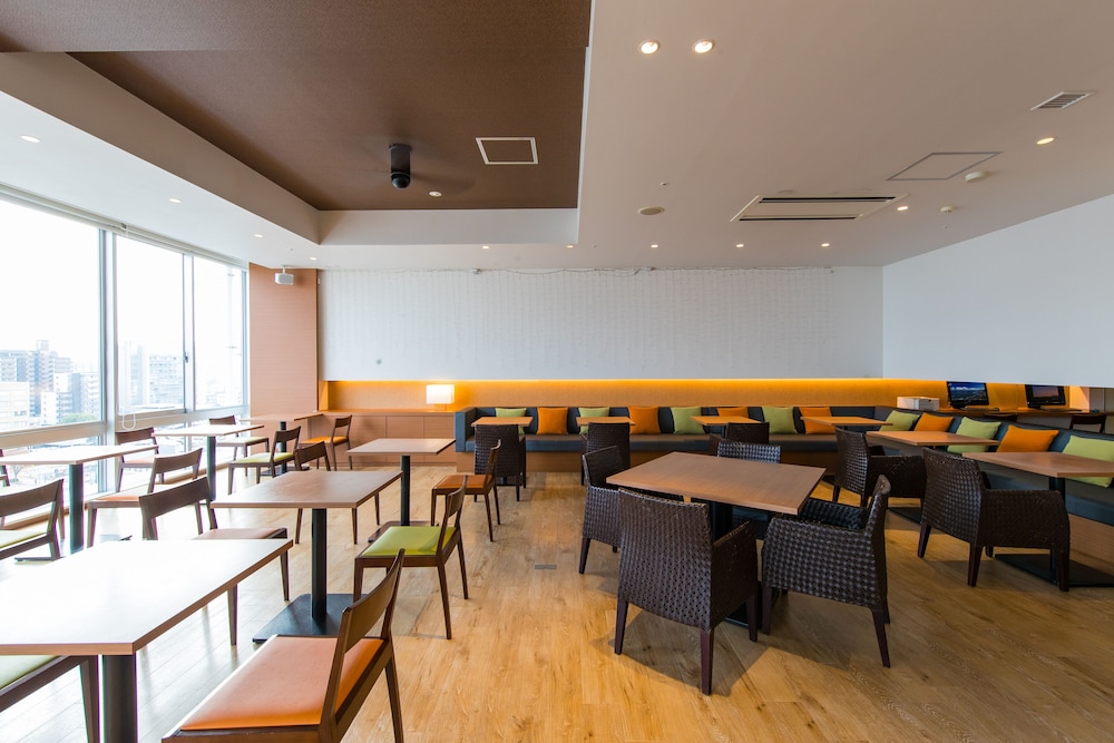 restaurant-cafeteria