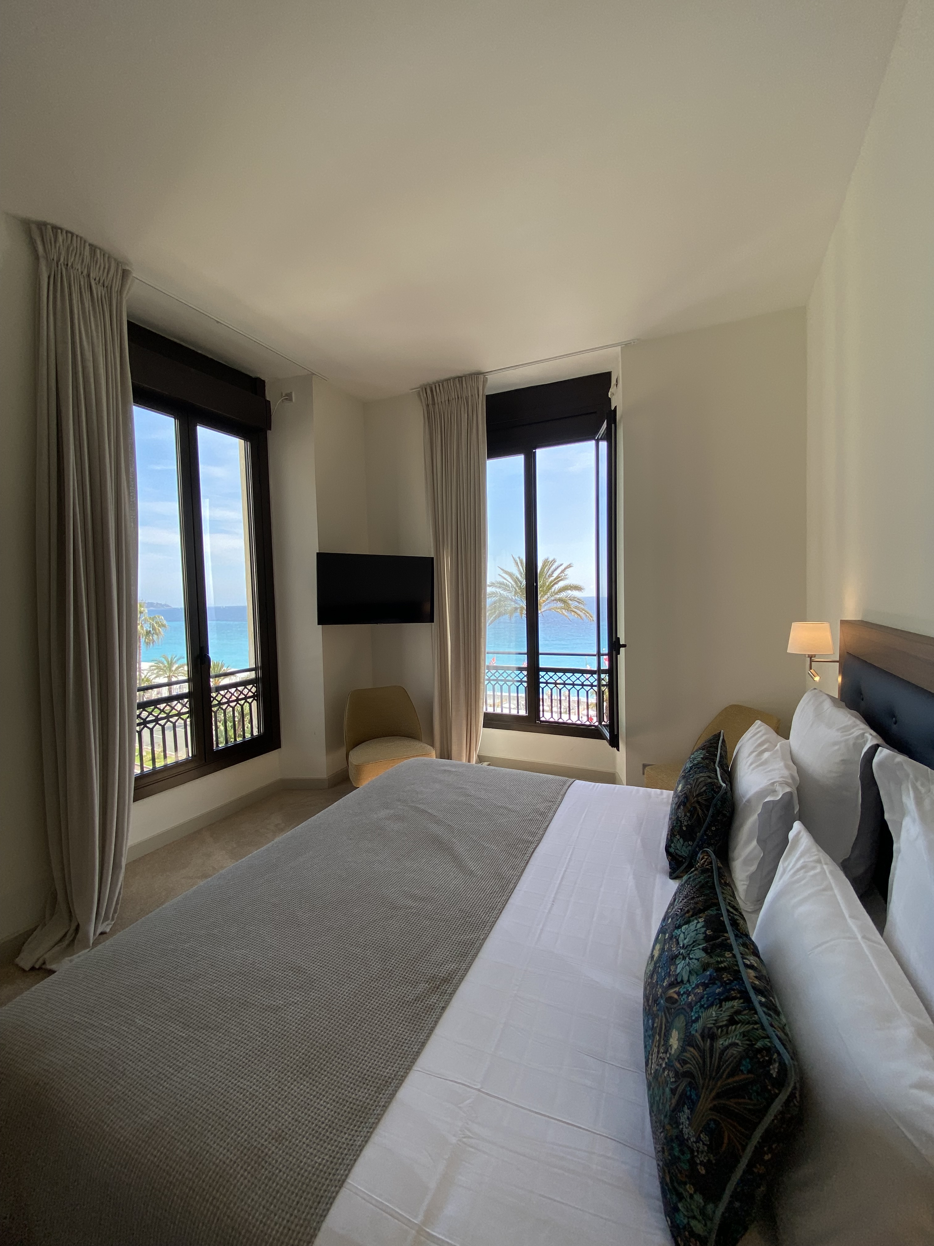 Superior, Single, Double Bed, Sea View 5/10