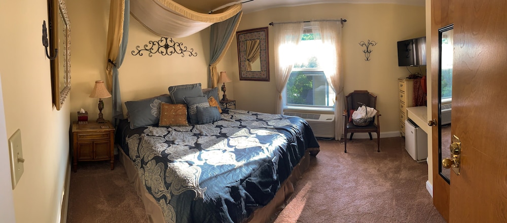 Woodstock Inn B&B 13/50