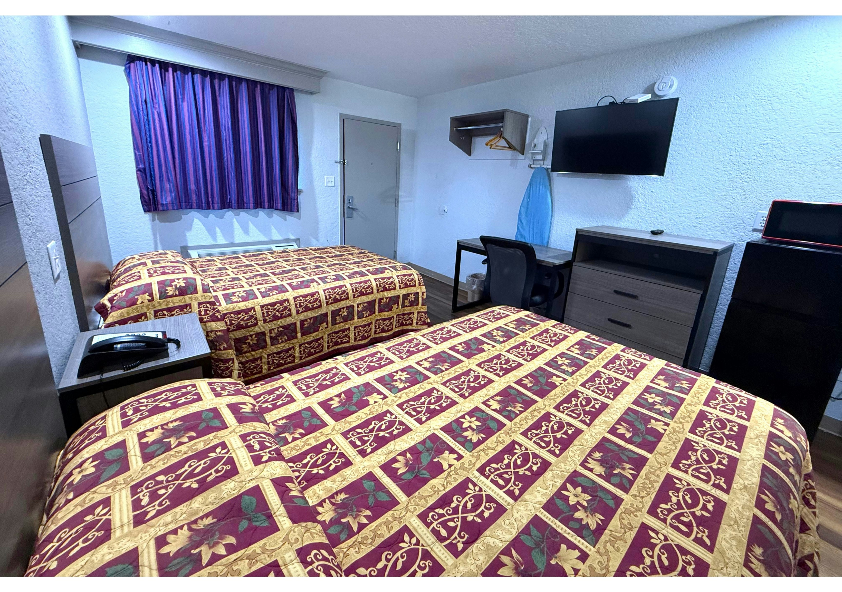Room, 1 Double and 1 Single Bed, Smoking, Economy Lodge by Hotel O Texas City 3/4