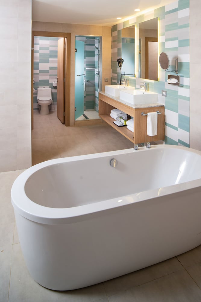 Riu Palace Tropical Bay All Inclusive 62/64