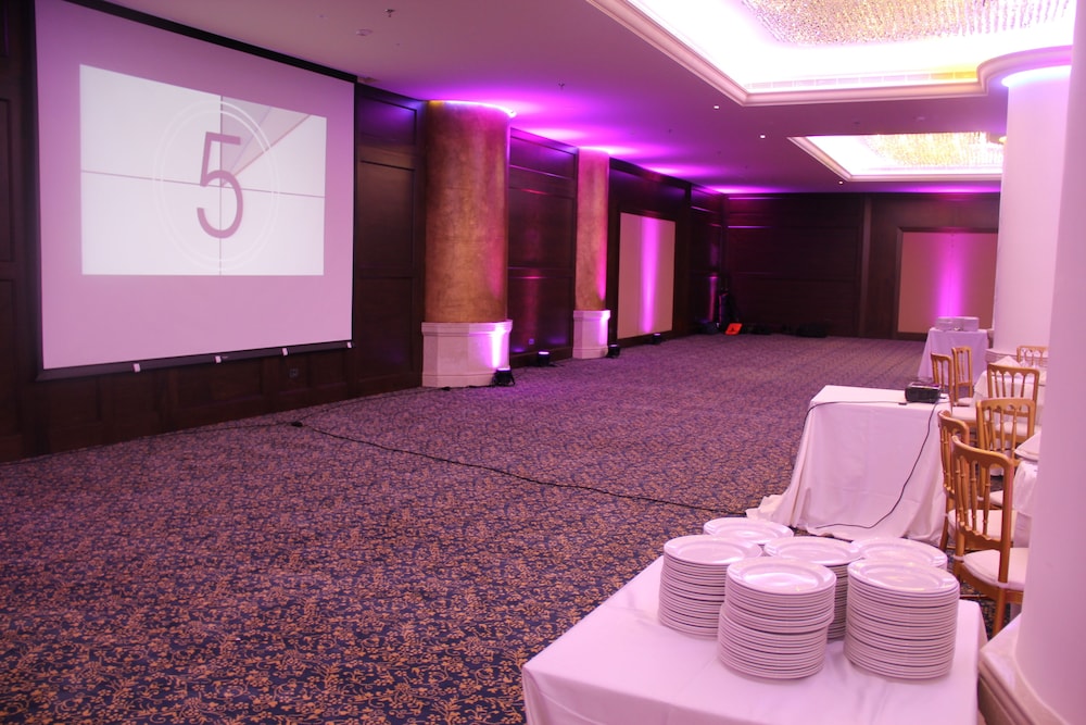 GOLDEN TULIP JIYEH MARINA RESORT 26/50