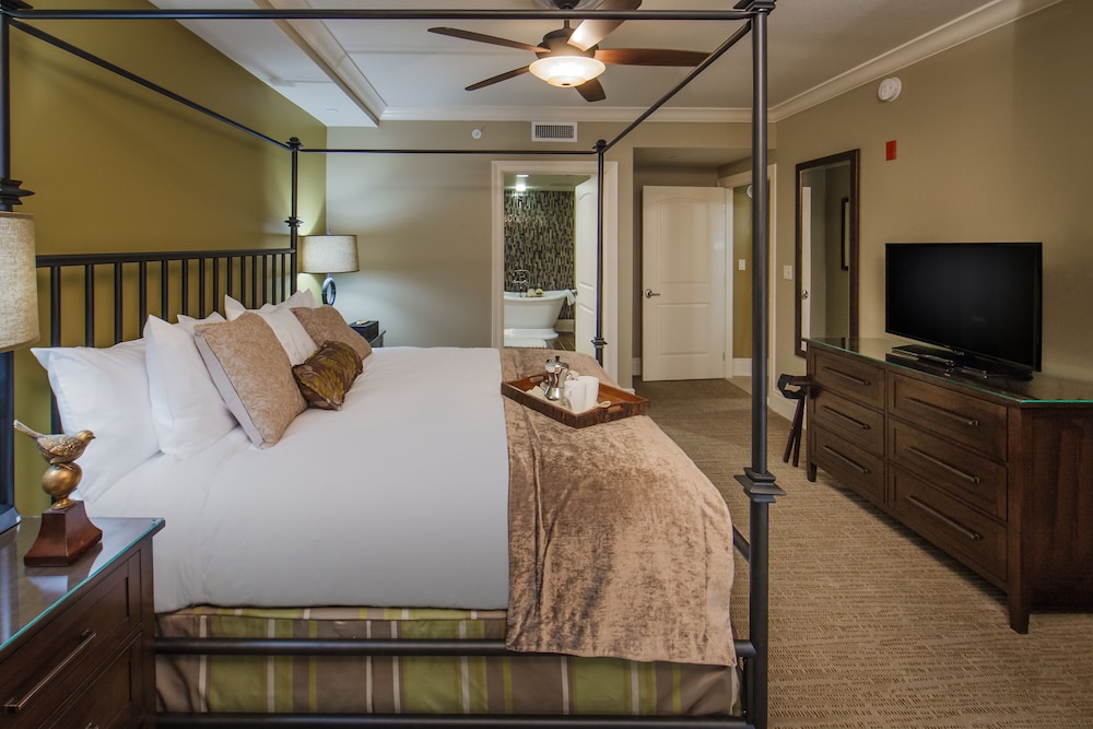 Holiday Inn Club Vacations Smoky Mountain Resort 12/50