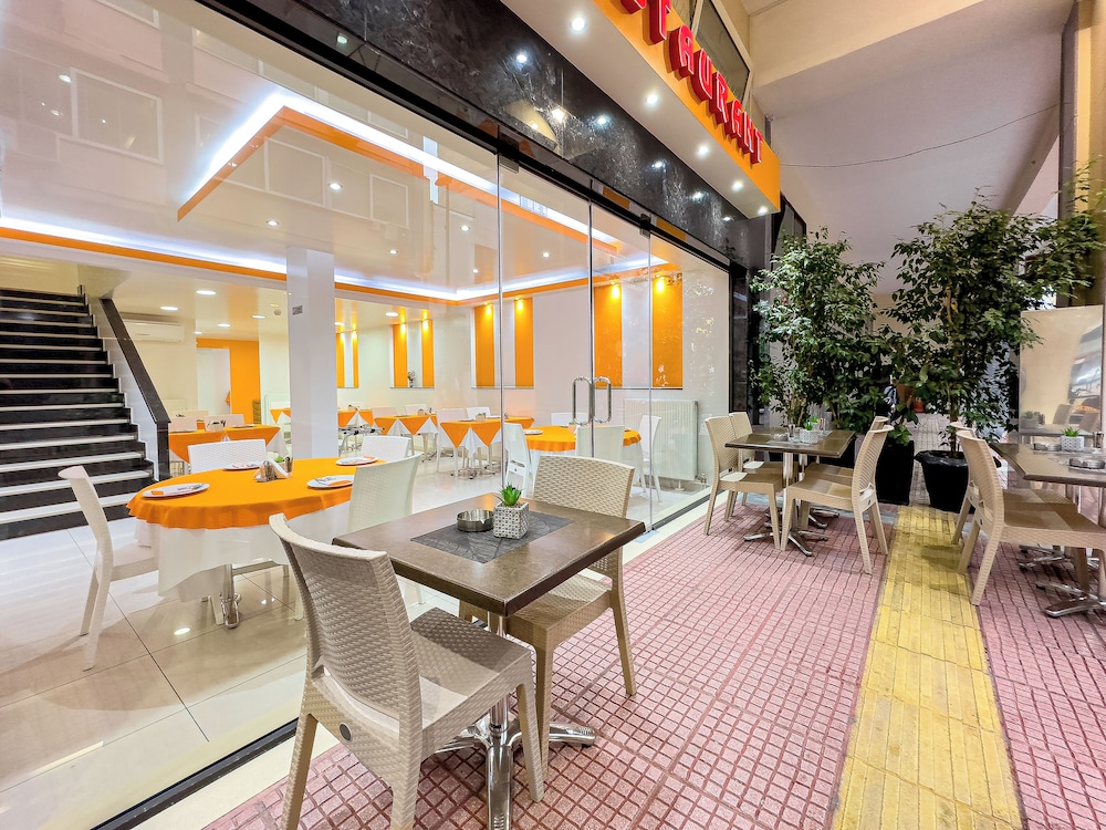 Faros 1 Hotel 45/67