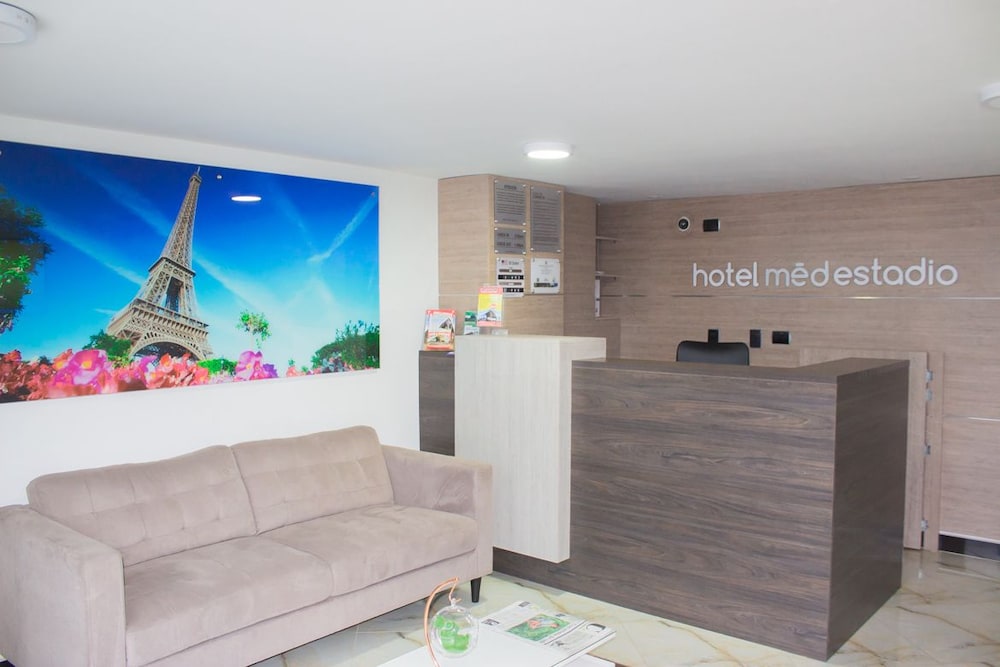 Hotel Med Estadio 8/62
