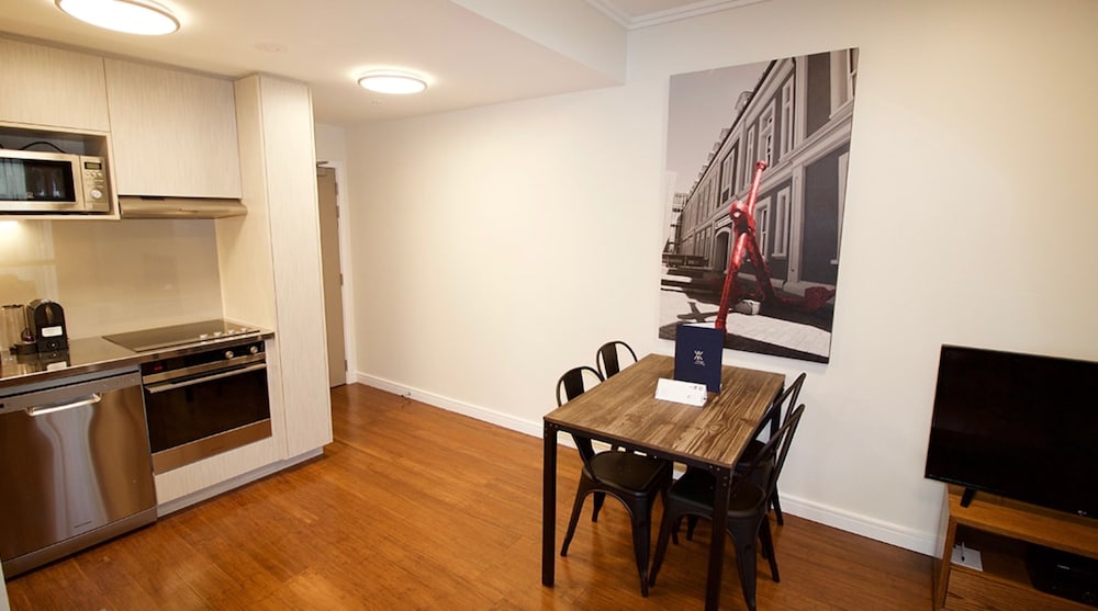 Boulcott Suites 45/70